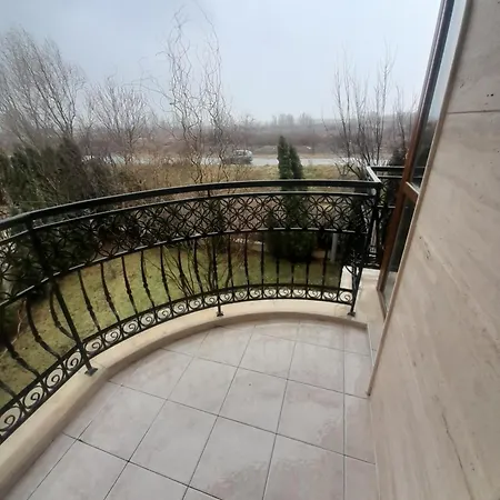 2 Harmony Komplex Апартамент